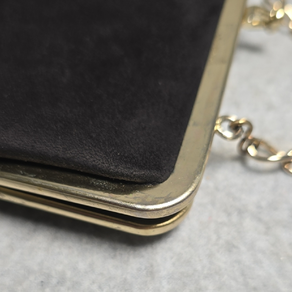Elegant Vintage Black Suede Kiss Lock Chain Evening Bag - Picture 5 of 14